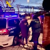 Detenido por robar en seis boxes de lavado automático de vehículos en gasolineras de León