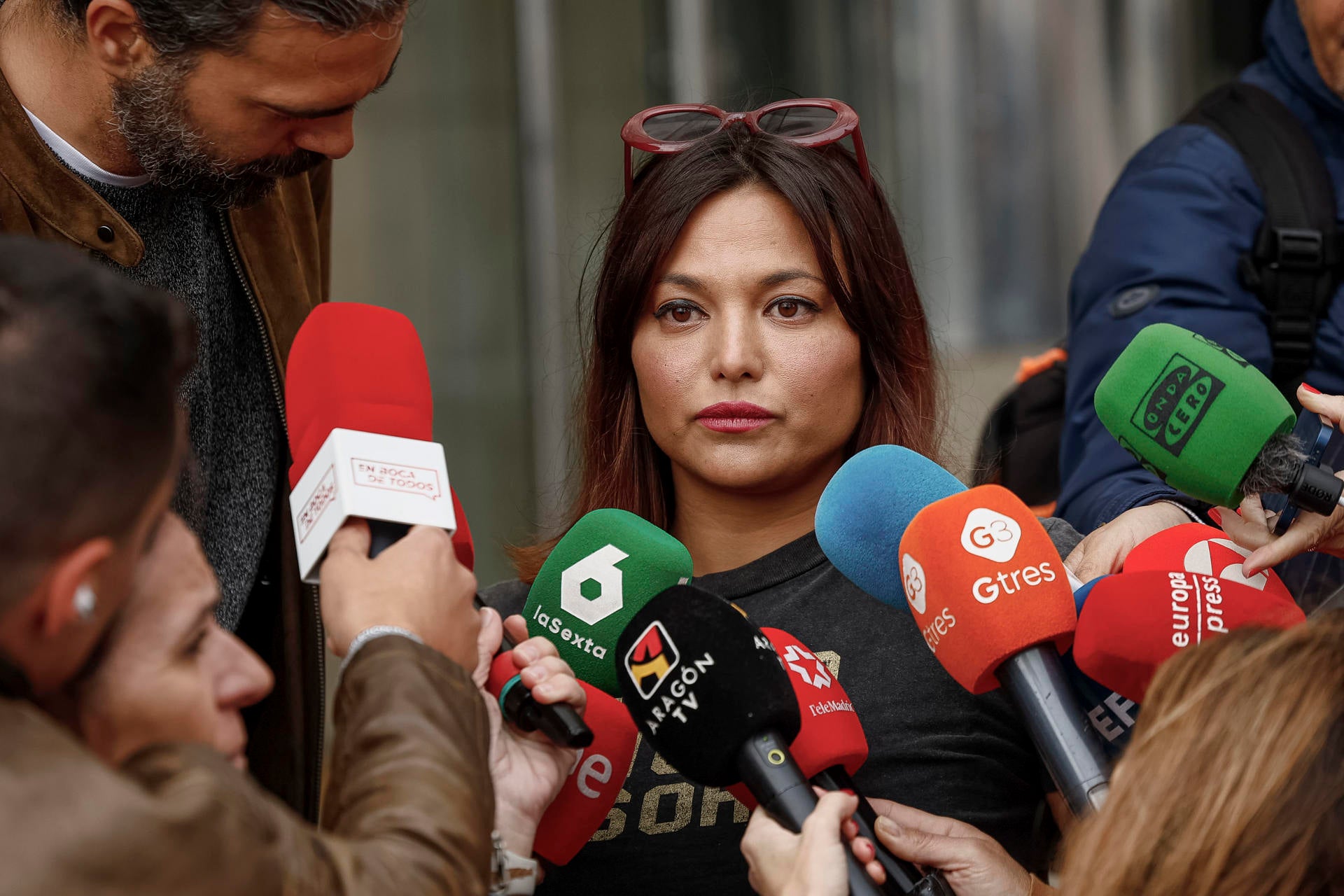 Elisa Mouliaá estalla contra la Fiscalía y sospecha que ha habido un "telefonazo": "Siendo de izquierdas lo denuncio porque es corrupción" Elisa Mouliaá estalla contra la Fiscalía y sospecha que ha habido un "telefonazo": "Siendo de izquierdas lo denuncio porque es corrupción"