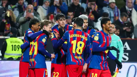 Lamine Yamal celebra con sus compañeros tras marcar ante el Albacete, durante el partido de cuartos de final de la Copa del Rey. Lamine Yamal celebra con sus compañeros tras marcar ante el Albacete, durante el partido de cuartos de final de la Copa del Rey.