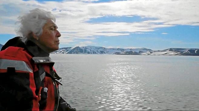 El presidente de BBVA, Carlos Torres Vila, durante una Junta General de Accionistas del BBVA, en el Palacio de Euskalduna de Bilbao, a 15 de marzo de 2024, en Bilbao, Vizcaya, País Vasco (España). BBVA ha celebrado hoy su junta de accionistas, donde ha sometido a votación el nombramiento de dos consejeros y el reparto de un dividendo de 0,39 euros por acción. 15 MARZO 2024;BBVA;ACCIONISTAS;CONSEJEROS;DIVIDENDO;ACCIÓN H.Bilbao / Europa Press 15/03/2024 El presidente de BBVA, Carlos Torres Vila, durante una Junta General de Accionistas del BBVA, en el Palacio de Euskalduna de Bilbao, a 15 de marzo de 2024, en Bilbao, Vizcaya, País Vasco (España). BBVA ha celebrado hoy su junta de accionistas, donde ha sometido a votación el nombramiento de dos consejeros y el reparto de un dividendo de 0,39 euros por acción. 15 MARZO 2024;BBVA;ACCIONISTAS;CONSEJEROS;DIVIDENDO;ACCIÓN H.Bilbao / Europa Press 15/03/2024