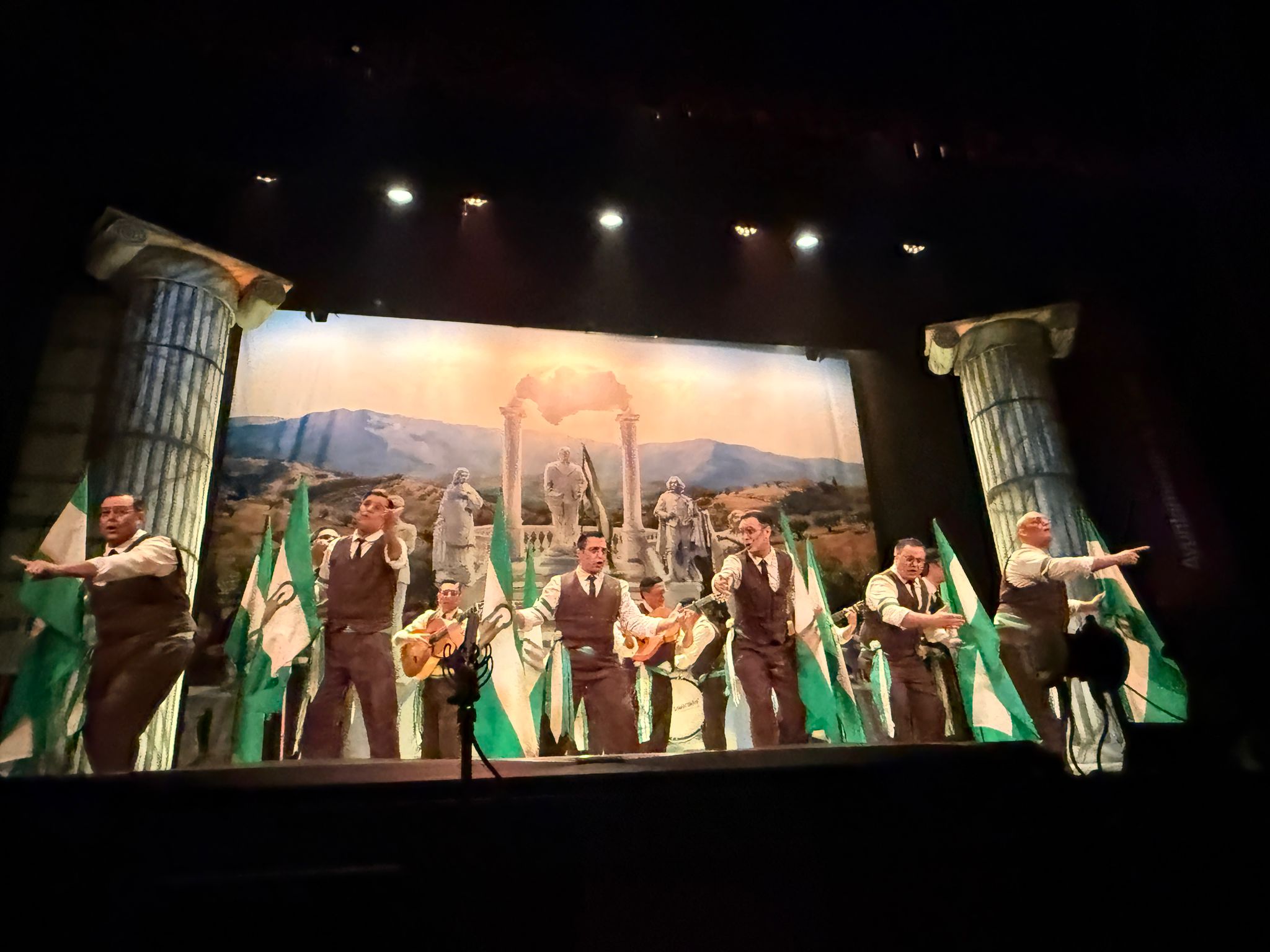 chirigota 'Los butaneros (chirigota de CAI/CDC)' chirigota 'Los butaneros (chirigota de CAI/CDC)'