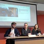 El Hamid, en una roda de premsa amb l'Observatori DESCA i SOS Racisme El Hamid, en una roda de premsa amb l'Observatori DESCA i SOS Racisme