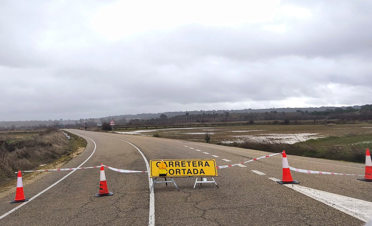 Por qué las carreteras están llenas de baches por las intensas lluvias Por qué las carreteras están llenas de baches por las intensas lluvias