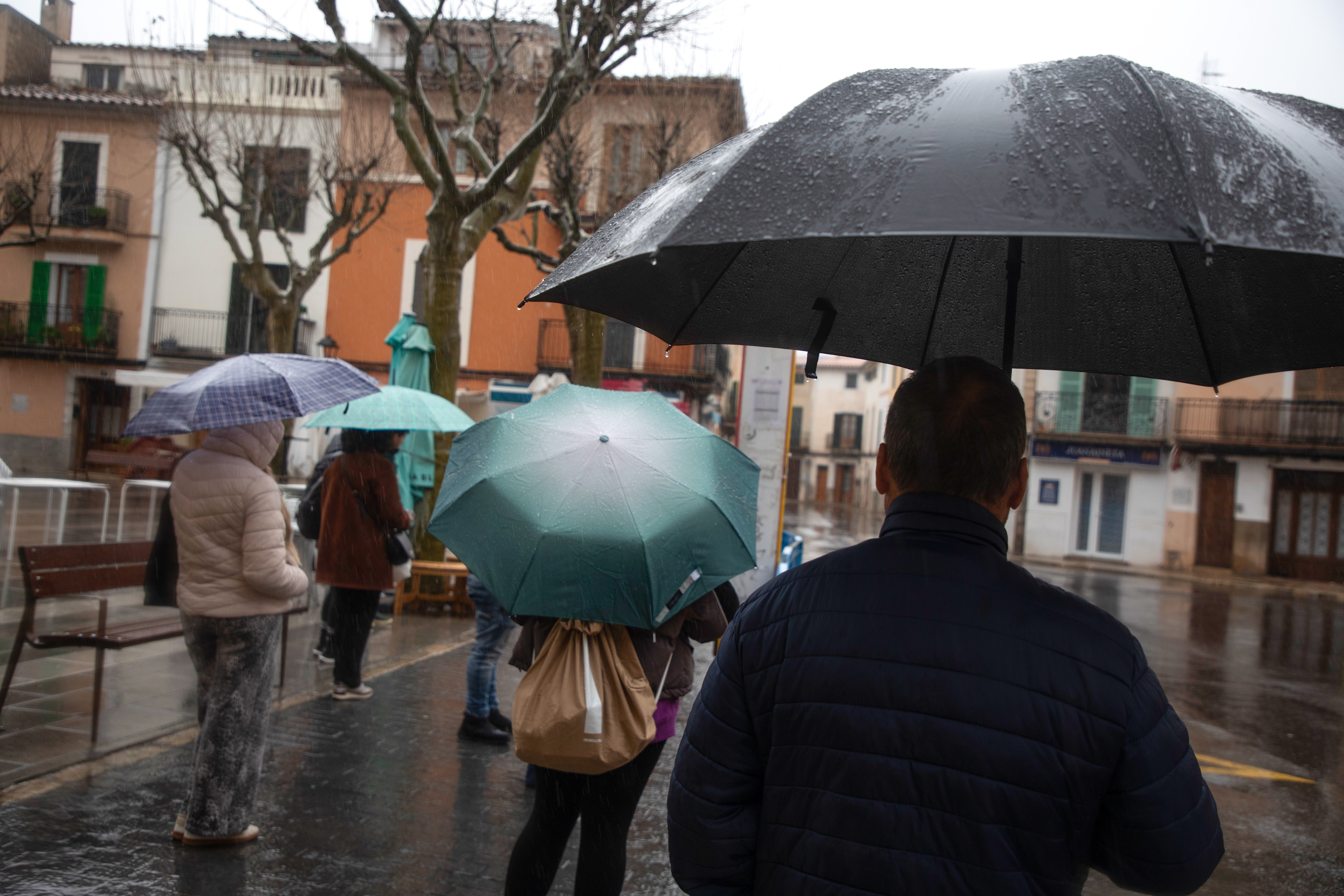 Este es el tiempo que nos espera esta semana: persisten las lluvias y suben las temperaturas Este es el tiempo que nos espera esta semana: persisten las lluvias y suben las temperaturas