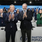 Alberto Núñez Feijoó i Jorge Azcón