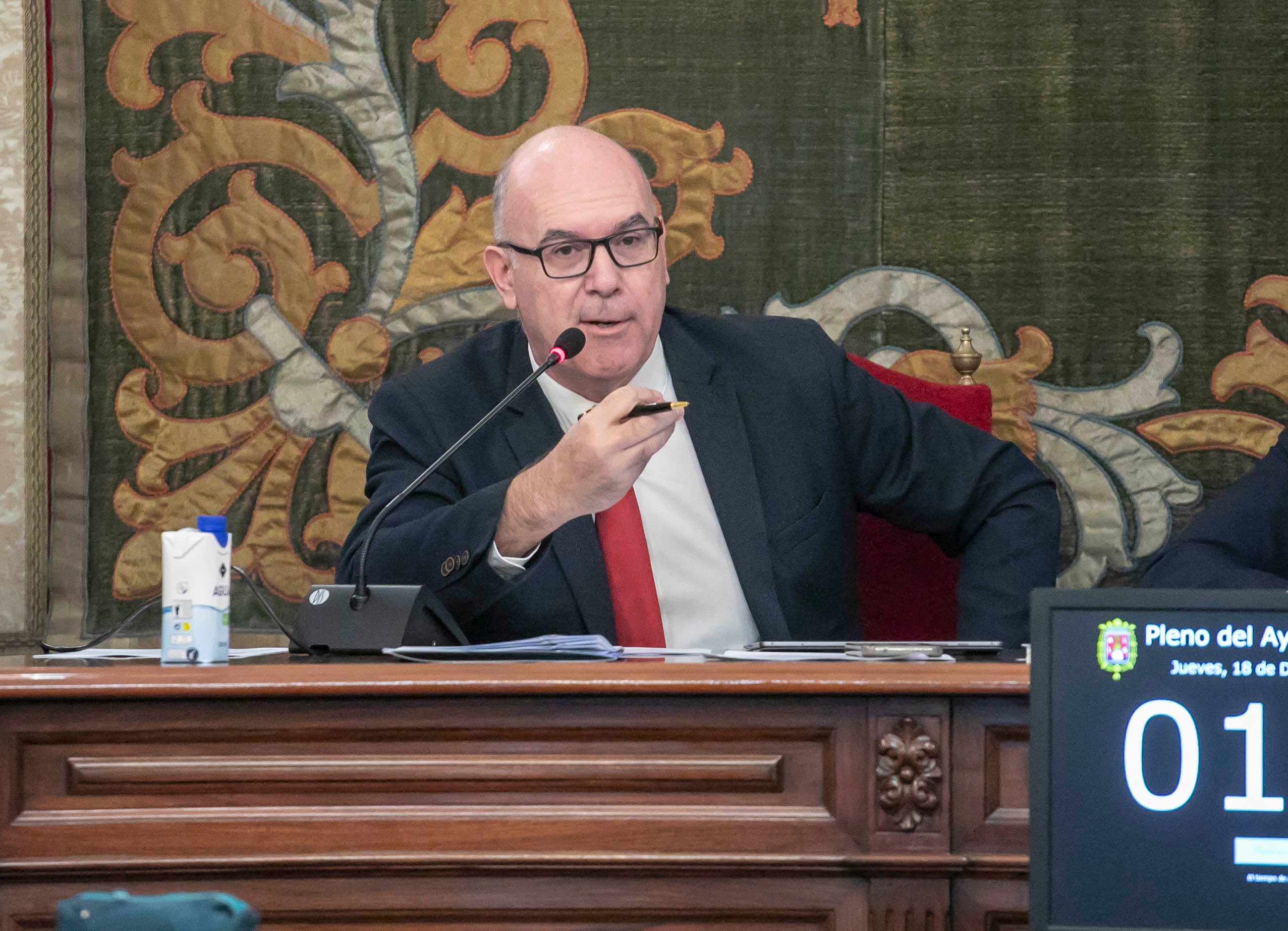 El gobierno municipal restringe el acceso a la vivienda protegida a sus concejales, cargos y asesores El gobierno municipal restringe el acceso a la vivienda protegida a sus concejales, cargos y asesores