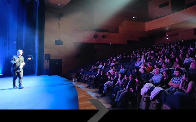 #LabMeCrazy!: acercar la ciencia a través del cine #LabMeCrazy!: acercar la ciencia a través del cine
