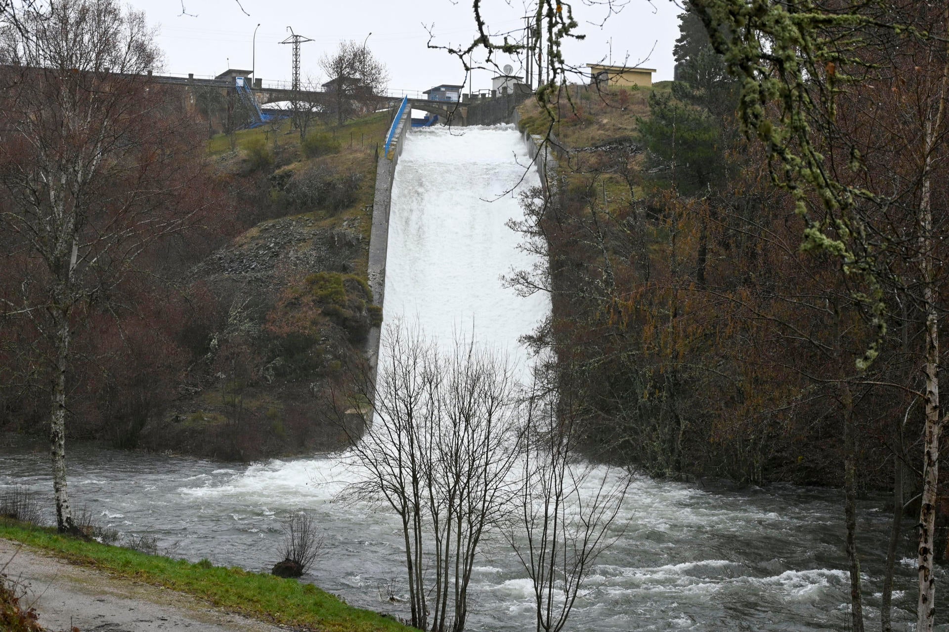 Las lluvias ponen en alerta a varios pueblos en León: "No hemos aprendido nada" Las lluvias ponen en alerta a varios pueblos en León: "No hemos aprendido nada"