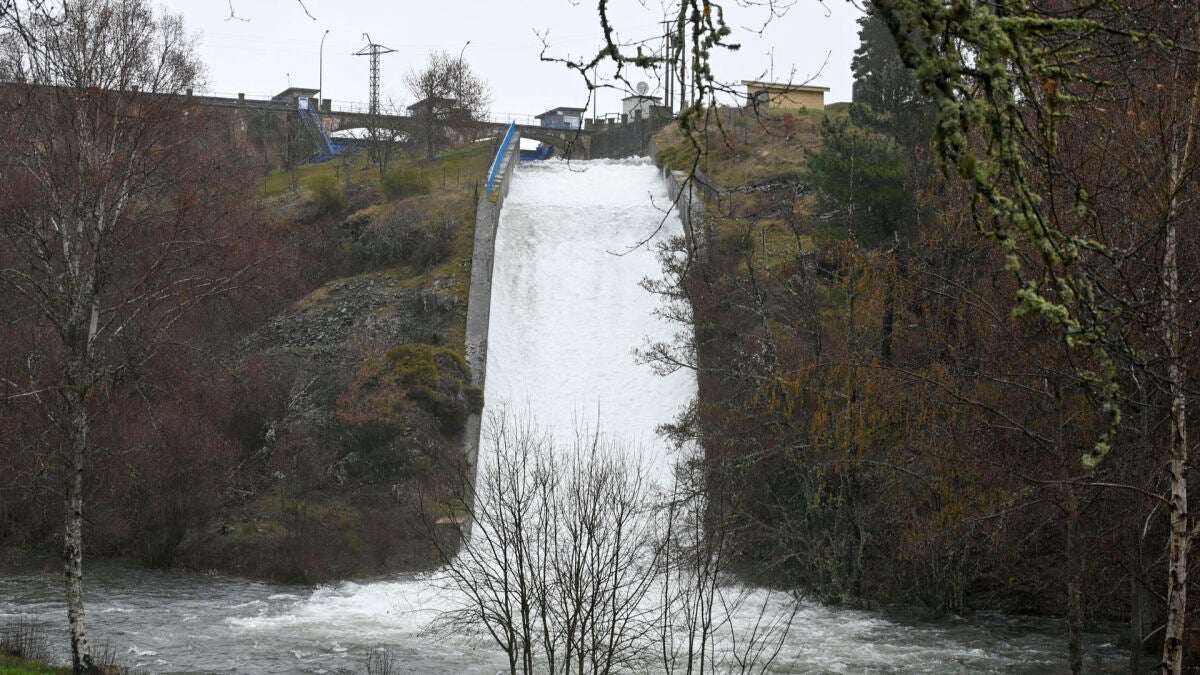 Las lluvias ponen en alerta a varios pueblos en León: "No hemos aprendido nada"