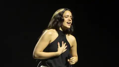 Foto de archivo de Rosalía en un concierto en Barcelona Foto de archivo de Rosalía en un concierto en Barcelona