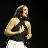 Foto de archivo de Rosalía en un concierto en Barcelona Foto de archivo de Rosalía en un concierto en Barcelona
