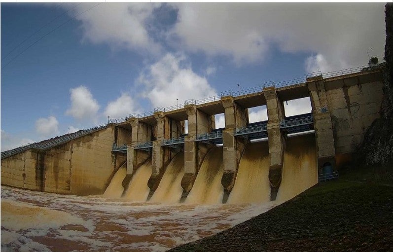 Embalse de Vega del Jabalón Embalse de Vega del Jabalón
