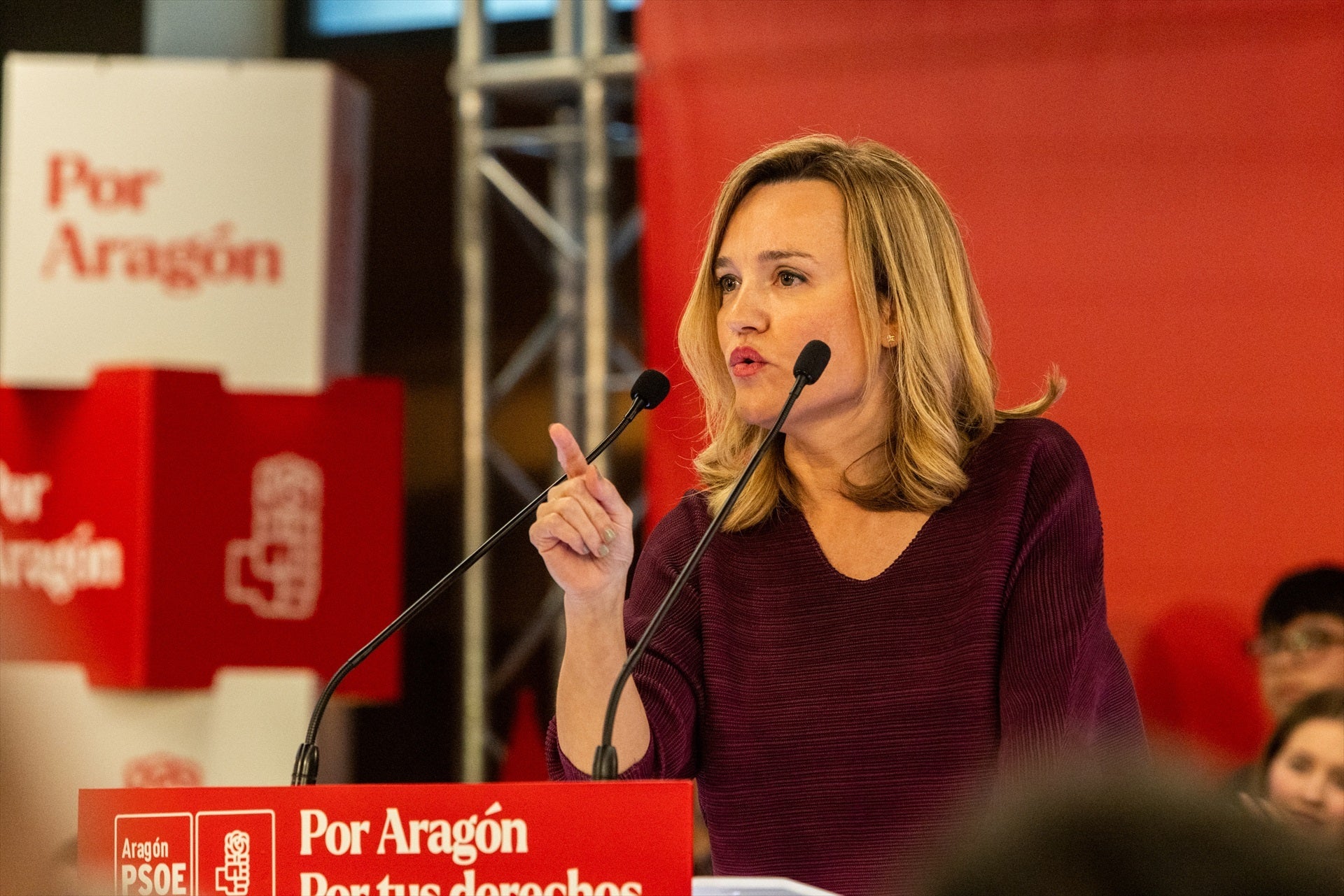 Pilar Alegría responde a Óscar López por sus críticas a Lambán: "Orgullosos de su legado" Pilar Alegría responde a Óscar López por sus críticas a Lambán: "Orgullosos de su legado"