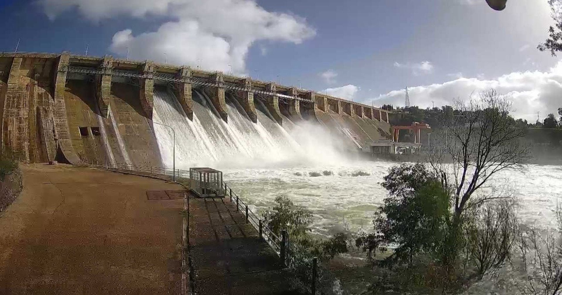 El Guadiana se estabiliza en Badajoz y el Gévora mantiene una tendencia a la baja en Valdebótoa El Guadiana se estabiliza en Badajoz y el Gévora mantiene una tendencia a la baja en Valdebótoa