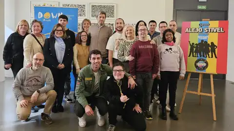 Alejo Stivel, poesía y danza inclusiva en la III edición del Cosmos Festival Alejo Stivel, poesía y danza inclusiva en la III edición del Cosmos Festival