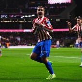 Griezmann celebra su gol al Barcelona en la ida de las semifinales de Copa