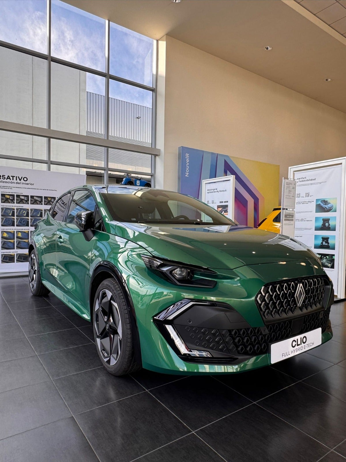 El nuevo Renault Clio revoluciona su segmento en Elche El nuevo Renault Clio revoluciona su segmento en Elche