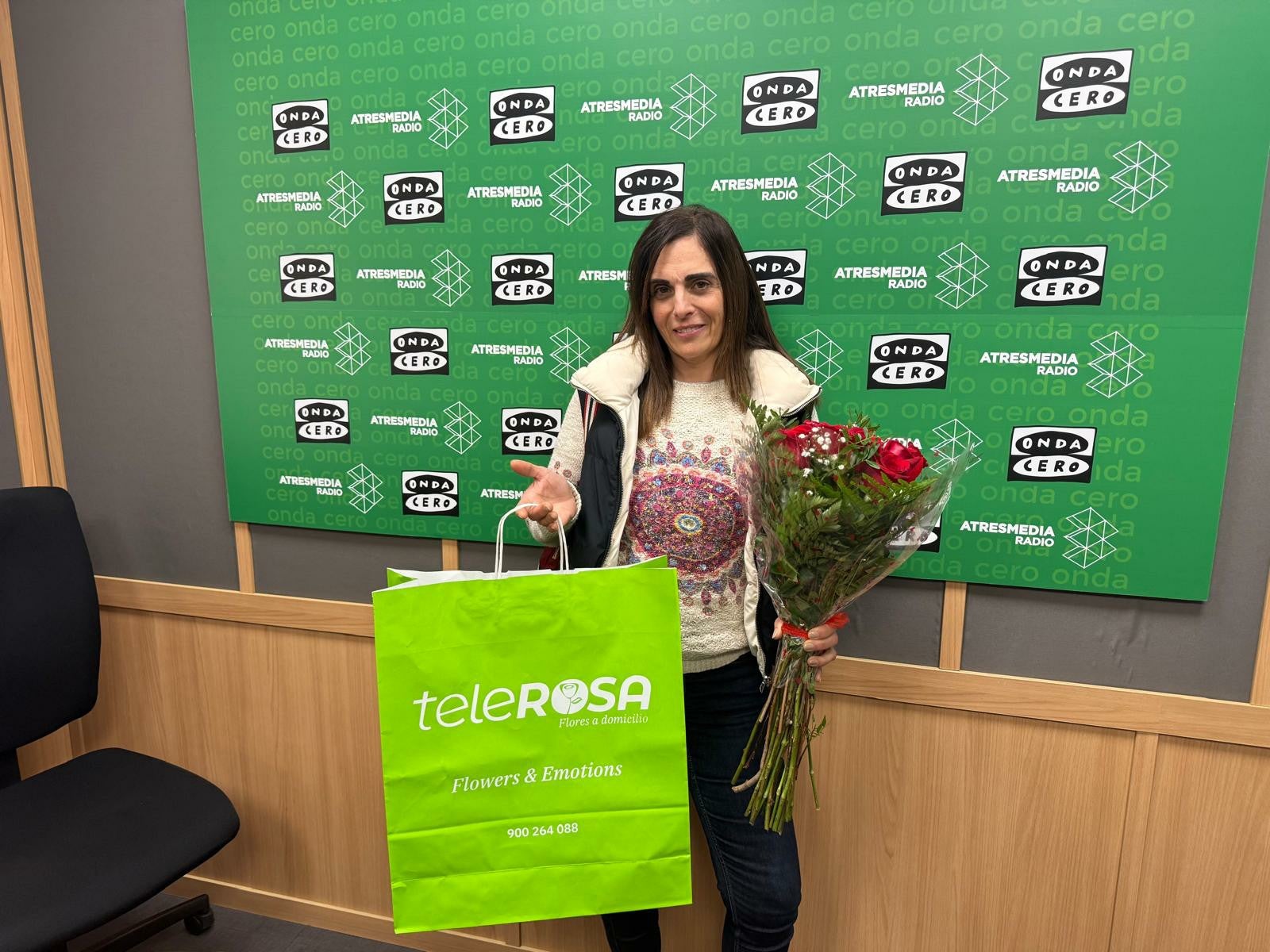 Celebramos el día de San Valentín de la mano de la floristería Telerosa Celebramos el día de San Valentín de la mano de la floristería Telerosa