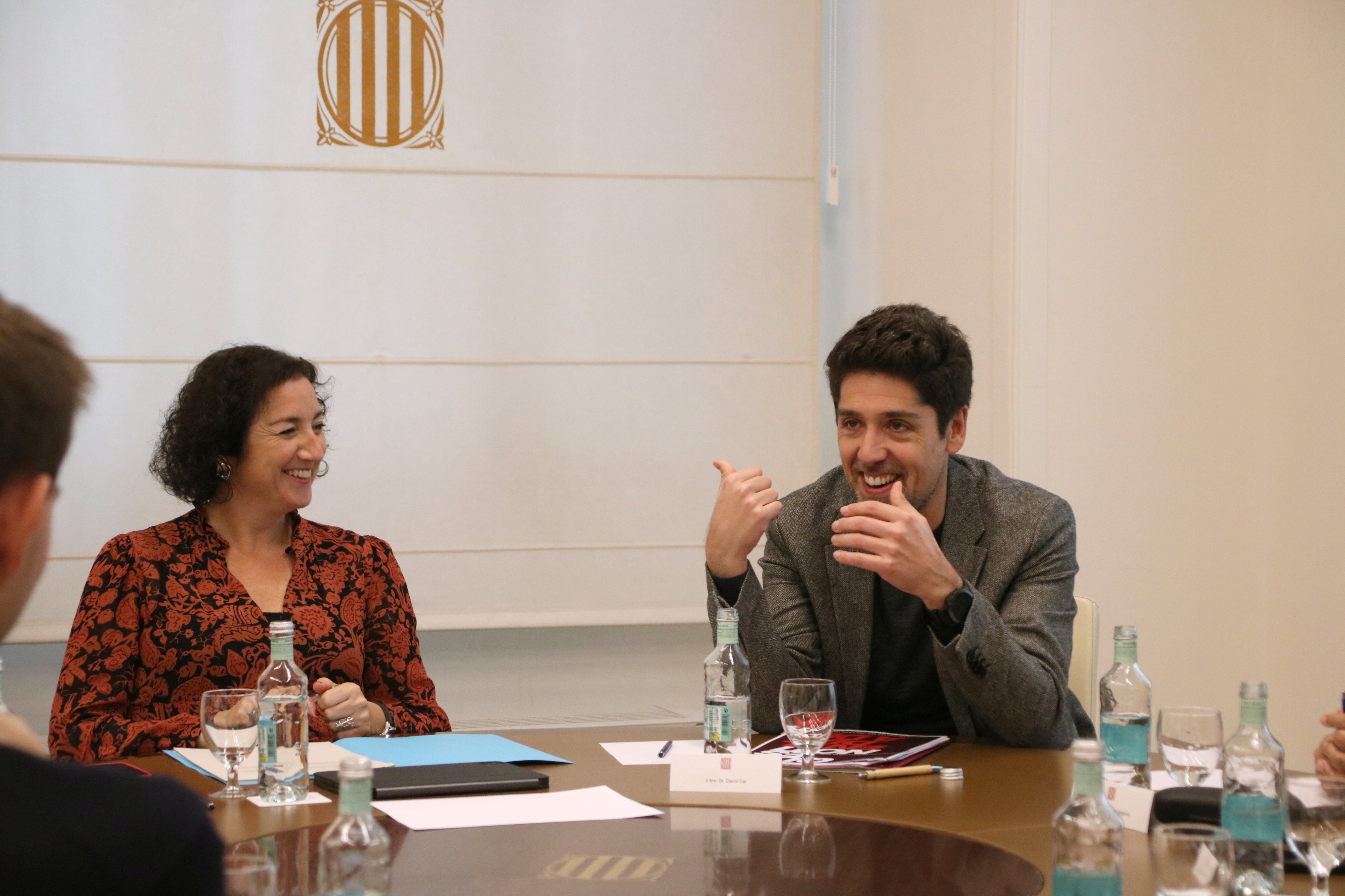 Segòvia (Comuns) adverteix el Govern: “Sense frenar l’especulació no hi haurà pressupostos” Segòvia (Comuns) adverteix el Govern: “Sense frenar l’especulació no hi haurà pressupostos”