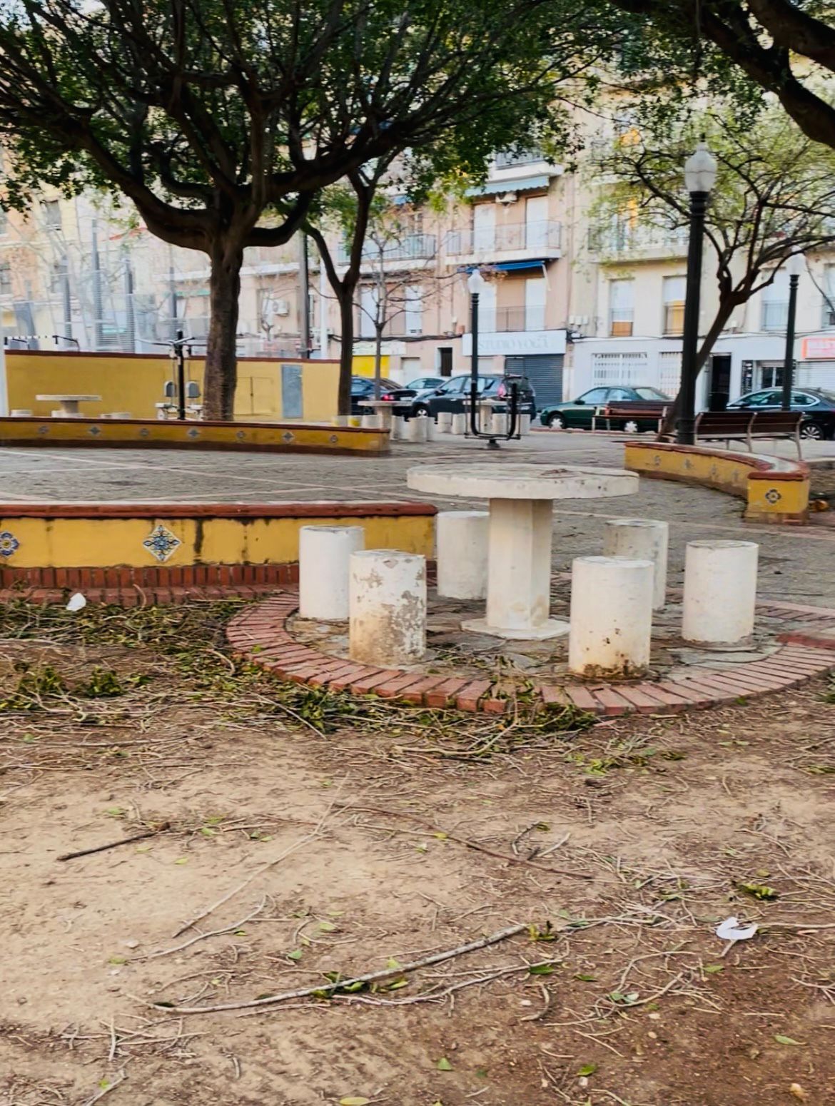 El PSOE de Elche pide al PP y Vox impulsar este año la redacción de los proyectos de reforma de cuatro plazas de la ciudad El PSOE de Elche pide al PP y Vox impulsar este año la redacción de los proyectos de reforma de cuatro plazas de la ciudad