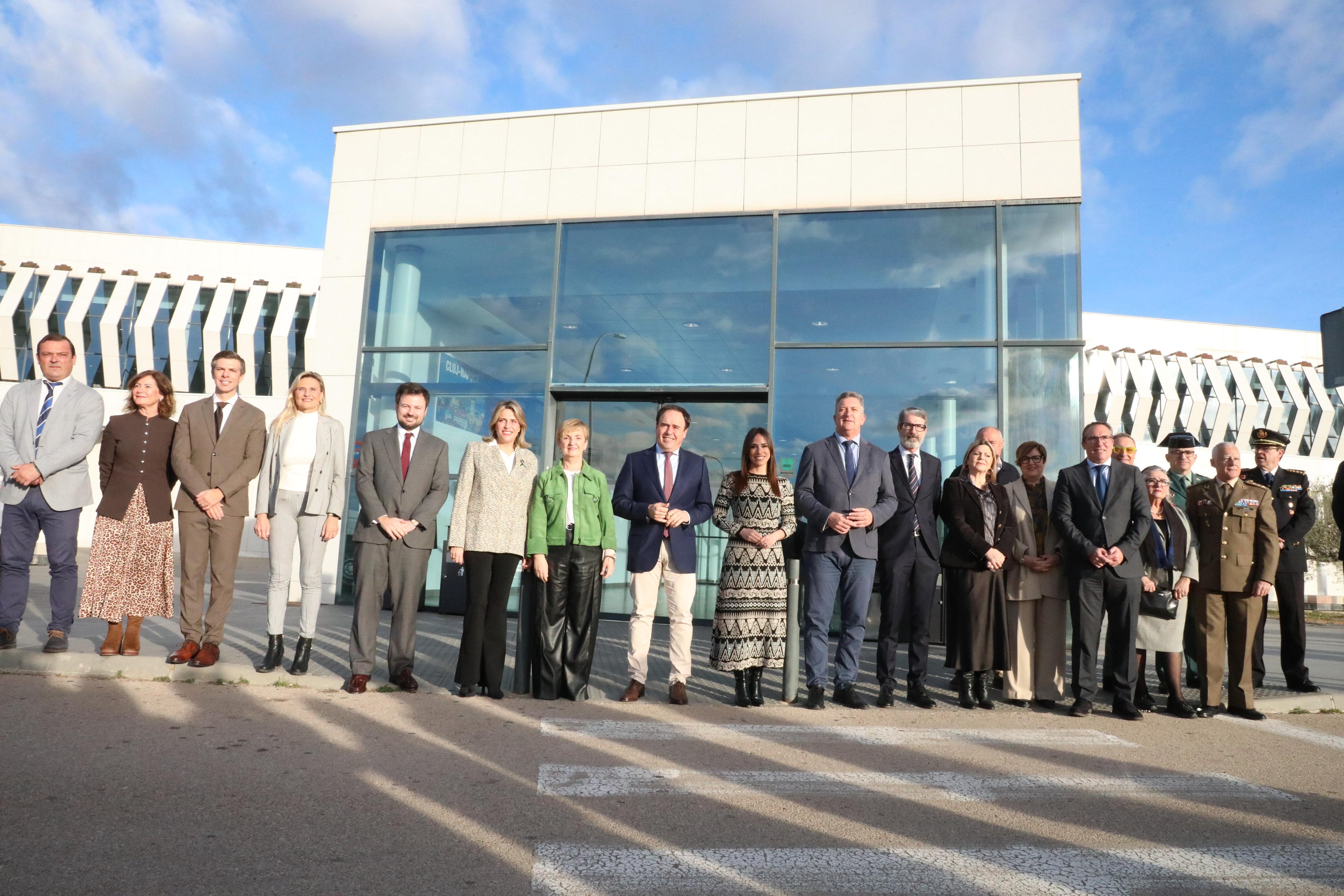 Pérez Llorca: El aeropuerto de Castellón tiene potencial para aumentar usuarios y rutas Pérez Llorca: El aeropuerto de Castellón tiene potencial para aumentar usuarios y rutas