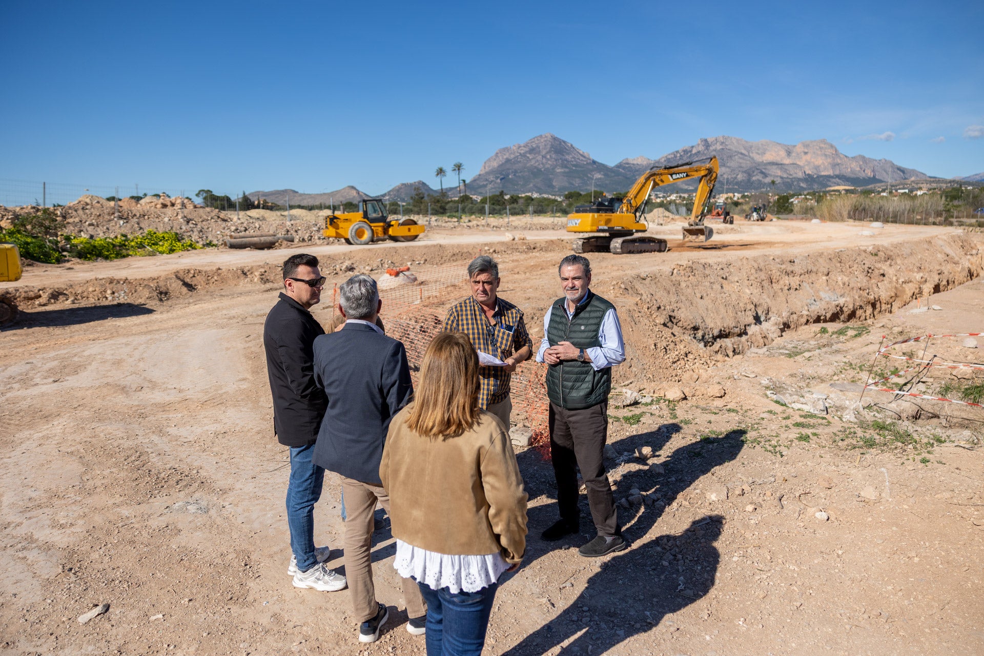 Marchan a buen ritmo las obras de encauzamiento del Barranco Hondo en l’Alfàs financiadas por Europa Marchan a buen ritmo las obras de encauzamiento del Barranco Hondo en l’Alfàs financiadas por Europa