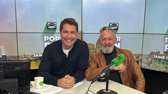 Rafa S&aacute;nchez en los estudios de Onda Cero 