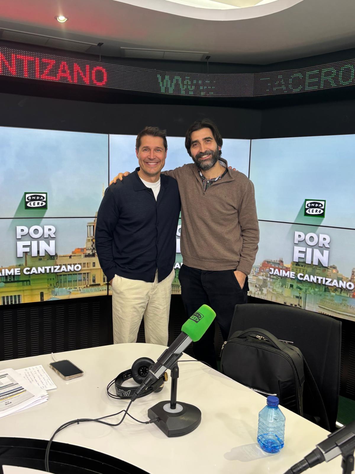 Antonio Pérez Martínez: "Estamos en la transición en donde buscamos curar las enfermedades de otra manera, como la inmunoterapia" Antonio Pérez Martínez: "Estamos en la transición en donde buscamos curar las enfermedades de otra manera, como la inmunoterapia"
