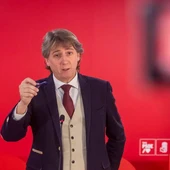 El PSOE no recibirá a la Plataforma en Defensa de Feve en León durante la campaña electoral El PSOE no recibirá a la Plataforma en Defensa de Feve en León durante la campaña electoral