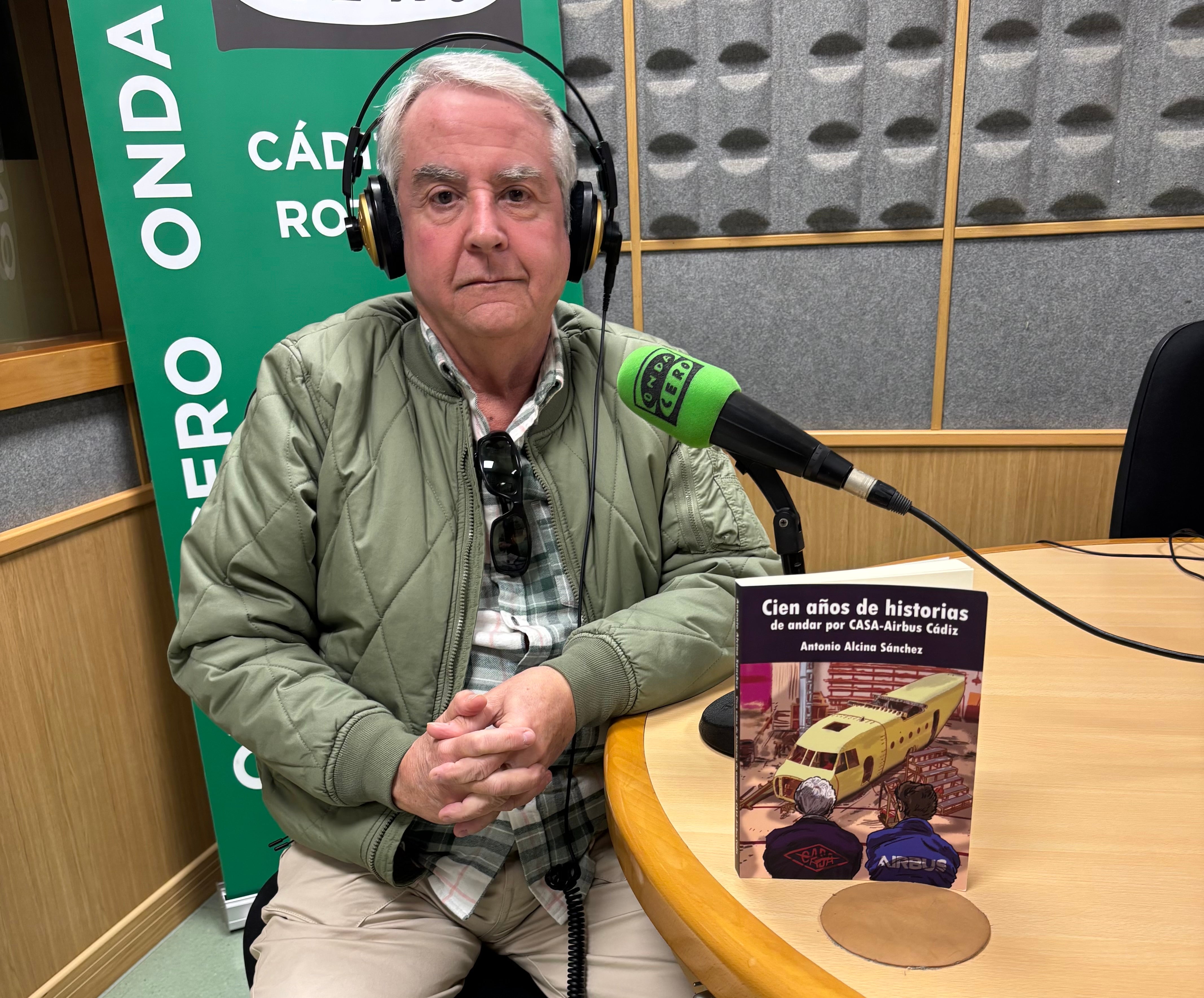 Antonio Alcina recopila en un libro la historia de CASA-Airbus Antonio Alcina recopila en un libro la historia de CASA-Airbus