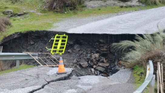 Derrumbe del Puente del Molino del Coto en G&uuml;&eacute;jar Sierra