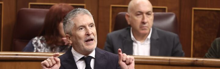 ¿Cree razonable que la permanencia en el cargo del ministro Marlaska se descargue en la víctima de una agresión sexual?