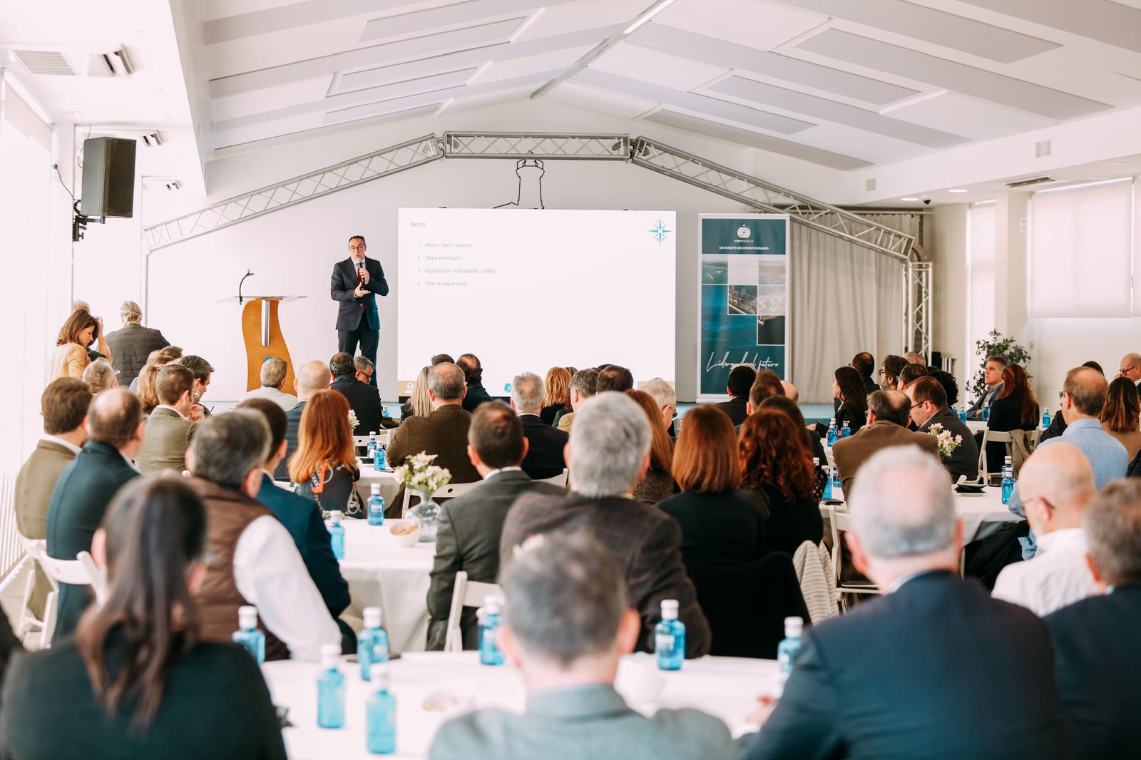 El puerto de Castellón traza su hoja de ruta hasta 2030 para convertirse en "referente europeo" El puerto de Castellón traza su hoja de ruta hasta 2030 para convertirse en "referente europeo"