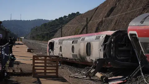 Las hipótesis que aún mantiene abiertas la Guardia Civil un mes después del accidente de Adamuz Las hipótesis que aún mantiene abiertas la Guardia Civil un mes después del accidente de Adamuz