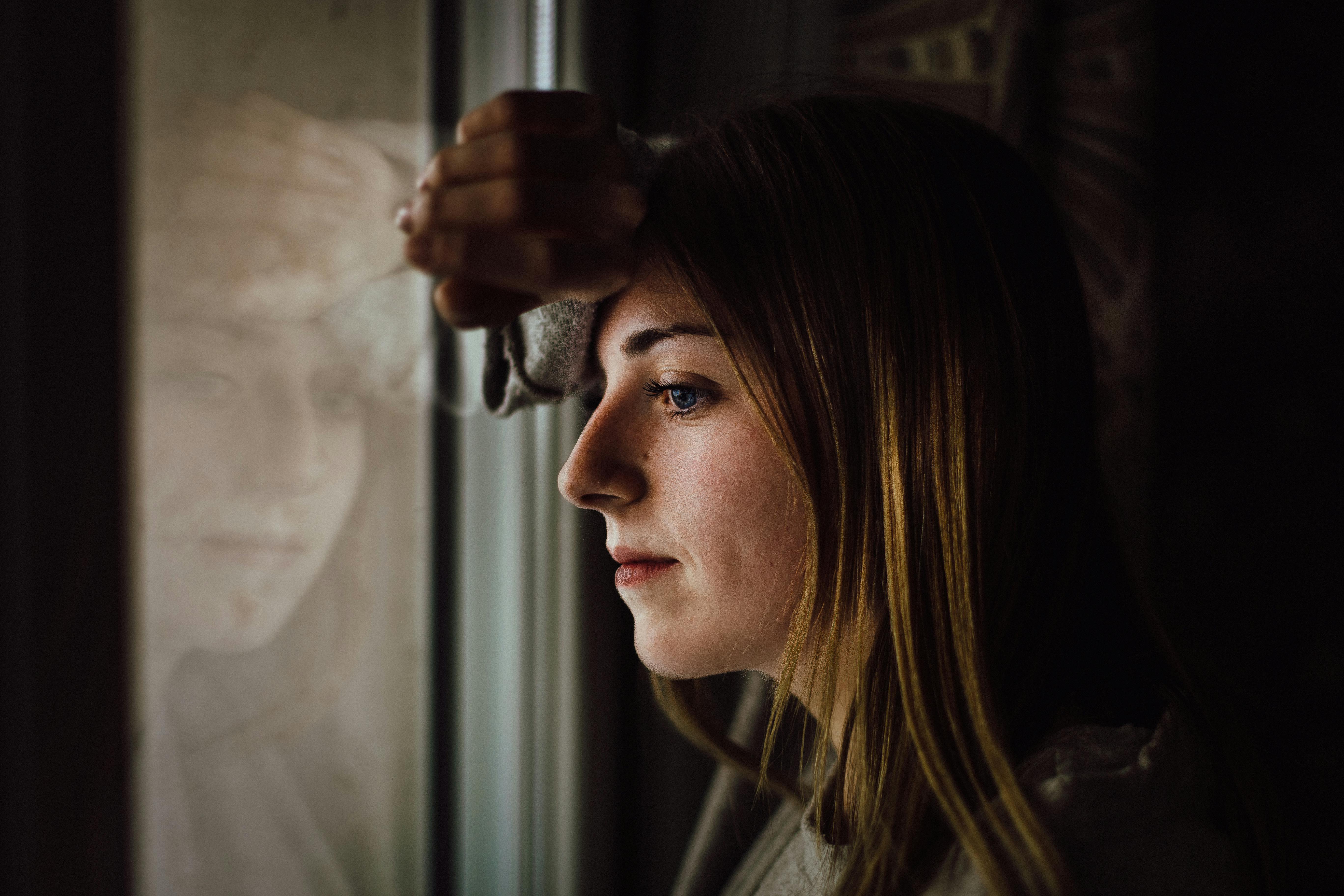 ¿Por qué recordamos las cosas cada vez de un modo diferente? De Rosalía a la neurociencia cognitiva ¿Por qué recordamos las cosas cada vez de un modo diferente? De Rosalía a la neurociencia cognitiva