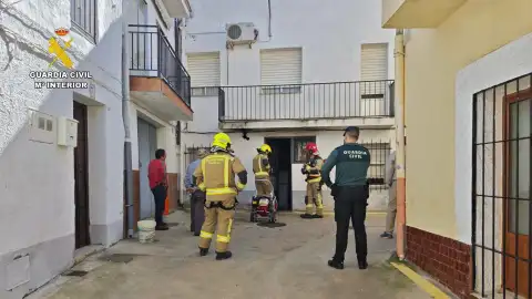 Una sartén encendida provoca un incendio en una vivienda de Logrosán Una sartén encendida provoca un incendio en una vivienda de Logrosán