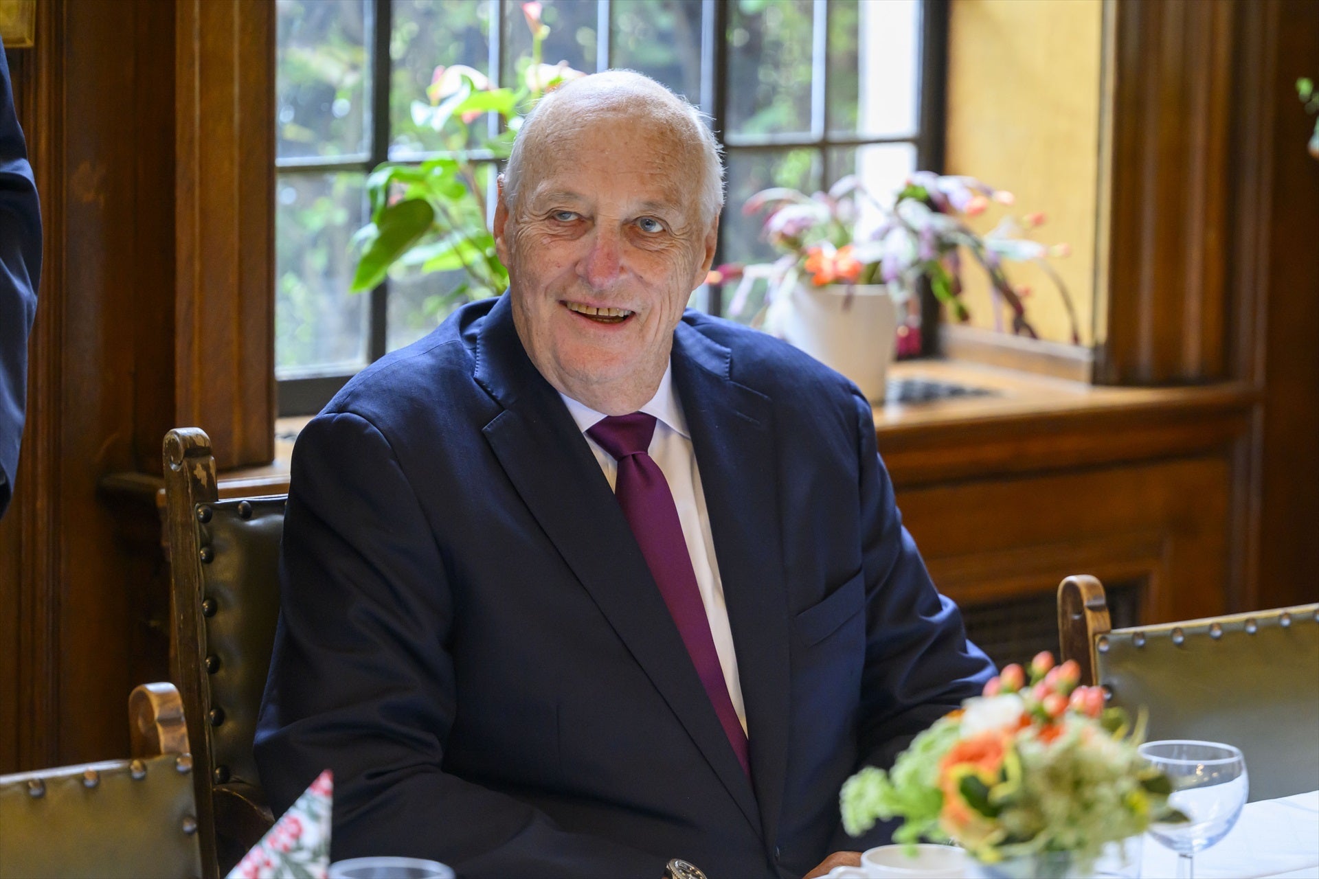 Ingresado en Tenerife el rey de Noruega tras sufrir una "infección" durante sus vacaciones Ingresado en Tenerife el rey de Noruega tras sufrir una "infección" durante sus vacaciones