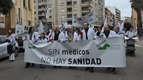 La huelga de médicos de la semana pasada en Extremadura deja 67.838 consultas anuladas y 567 operaciones suspendidas La huelga de médicos de la semana pasada en Extremadura deja 67.838 consultas anuladas y 567 operaciones suspendidas
