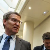 Feijóo y Abascal hablan, marcan sus líneas y retomarán las negociaciones en Extremadura y Aragón desde cero en busca del acuerdo Feijóo y Abascal hablan, marcan sus líneas y retomarán las negociaciones en Extremadura y Aragón desde cero en busca del acuerdo