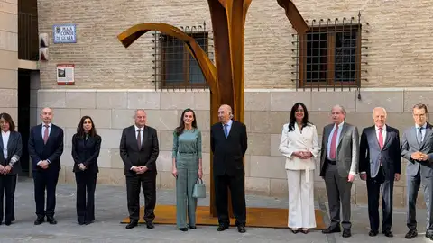 La Reina Letizia visita en Huesca Palacio Villahermosa de la Fundación Ibercaja La Reina Letizia visita en Huesca Palacio Villahermosa de la Fundación Ibercaja