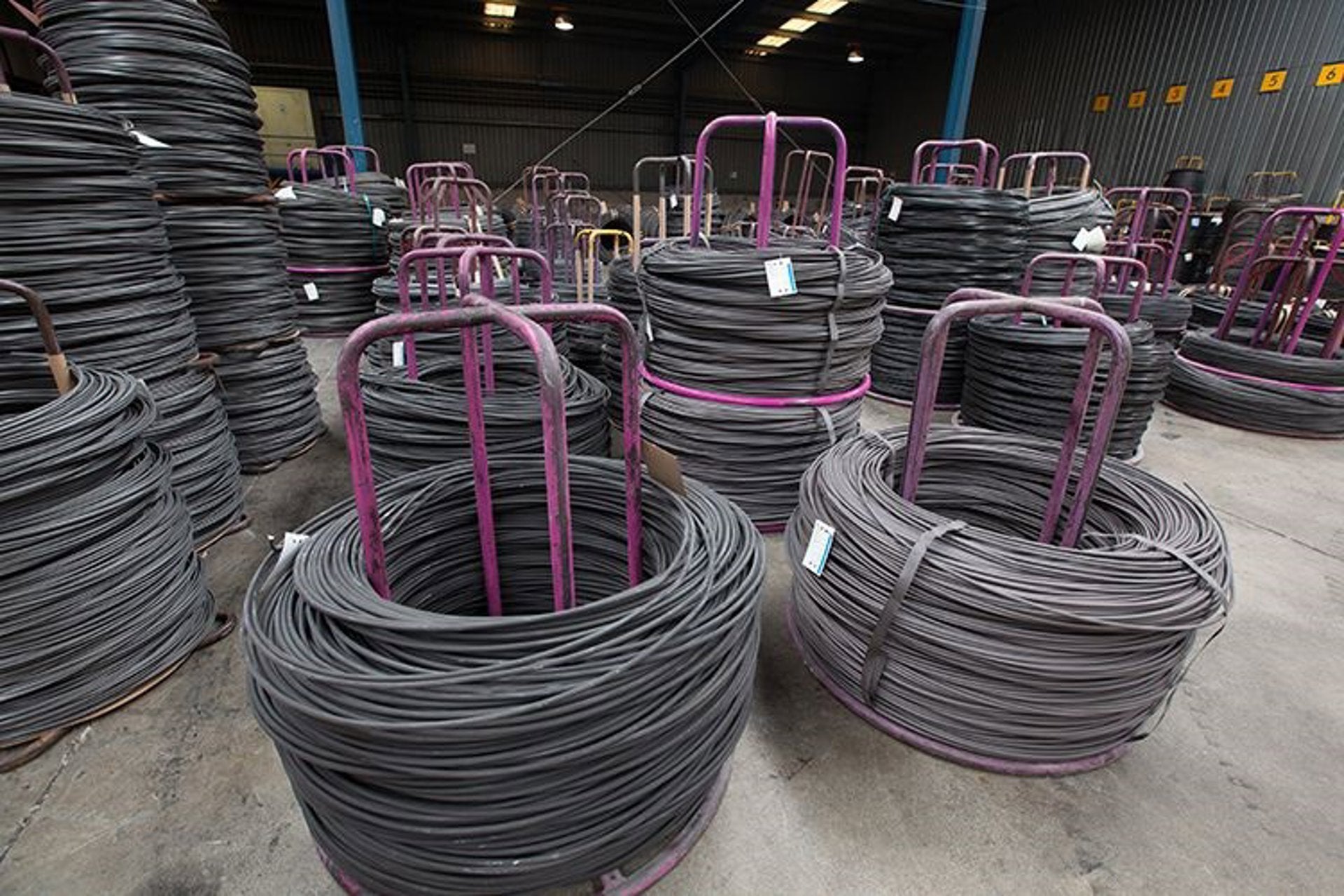 Sidenor dice que la lista hallada en el registro alude al producto armamentístico del cliente y no al destino del acero Sidenor dice que la lista hallada en el registro alude al producto armamentístico del cliente y no al destino del acero