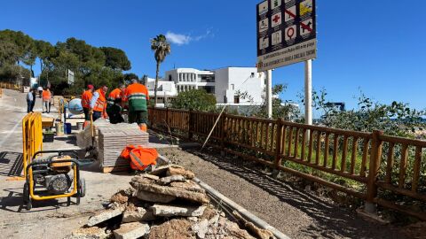 Los vecinos de Orihuela Costa ya pueden comunicar incidencias en viales y espacios p&uacute;blicos para agilizar su reparaci&oacute;n