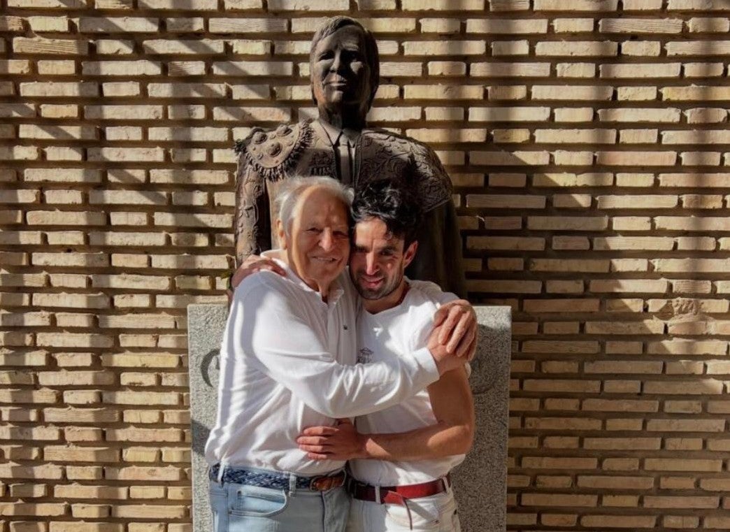 Lagartijo: "Estoy en la enfermería, pero salgo al segundo toro" Lagartijo: "Estoy en la enfermería, pero salgo al segundo toro"
