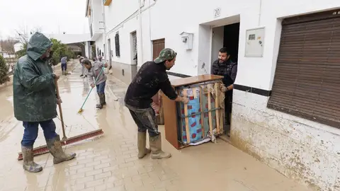 93 personas siguen desalojadas en cinco municipios de Granada por desprendimientos y daños en viviendas 93 personas siguen desalojadas en cinco municipios de Granada por desprendimientos y daños en viviendas