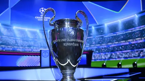 Imagen de archivo del trofeo de la Champions League. Imagen de archivo del trofeo de la Champions League.
