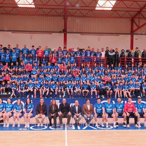 Todos los equipos del Base Oviedo