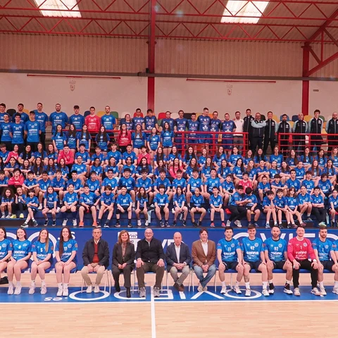 Todos los equipos del Base Oviedo