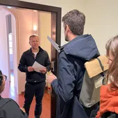 Veïns de dos blocs de Barcelona denuncien un fons inversor per presumptament incomplir el topall de preus Veïns de dos blocs de Barcelona denuncien un fons inversor per presumptament incomplir el topall de preus