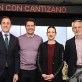 Vera concede su “Sol de Oro” al presentador Jaime Cantizano Vera concede su “Sol de Oro” al presentador Jaime Cantizano