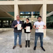 Victor Torres, primero por la izquierda, seguido de Elena Torres, también del PSOE y Óscar Rodríguez, de Unidas Podems Victor Torres, primero por la izquierda, seguido de Elena Torres, también del PSOE y Óscar Rodríguez, de Unidas Podems